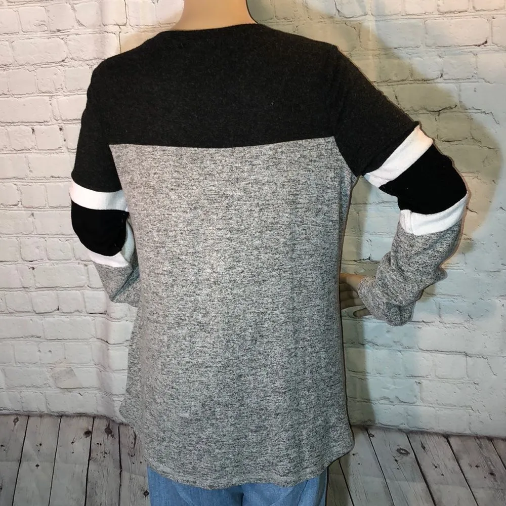 Miss Chievous Color Blocked Twist Front Pullover M - Image 6