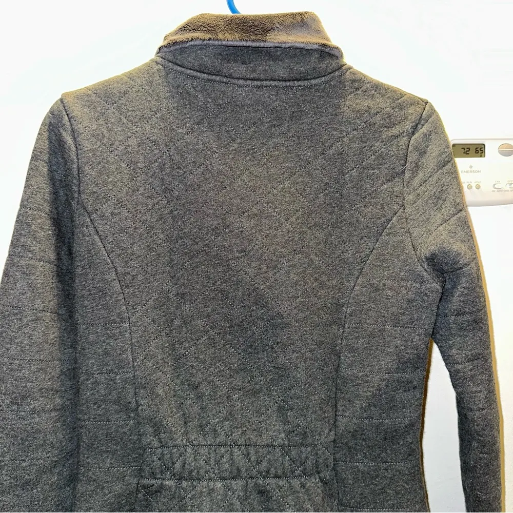 The Northface Women's Caroluna Jacket in Gray Fleece lined Jacket size small - Image 6