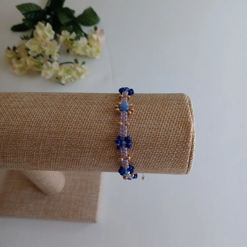 Bracelet Flower Hand Made Adjustable Blue - Image 6