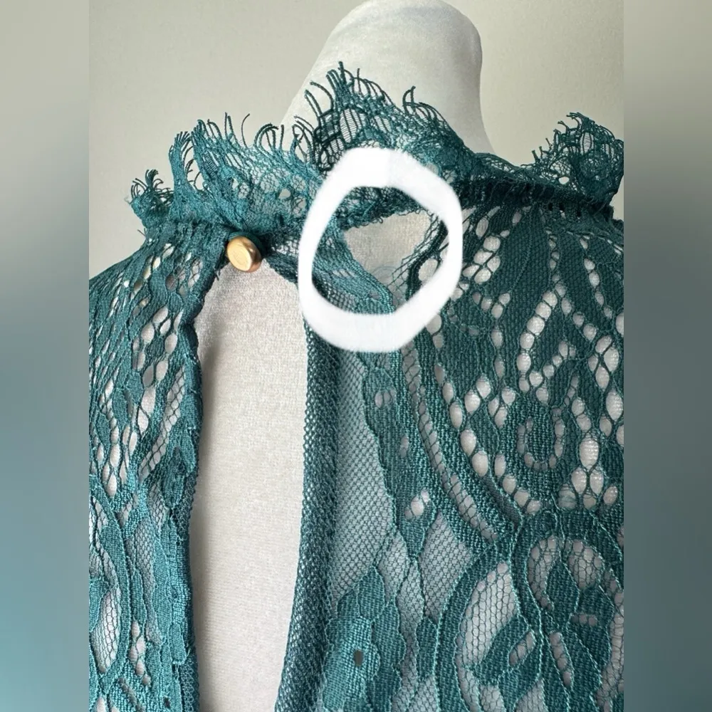 Eyeshadow Teal Short Sleeve Blouse - Image 8