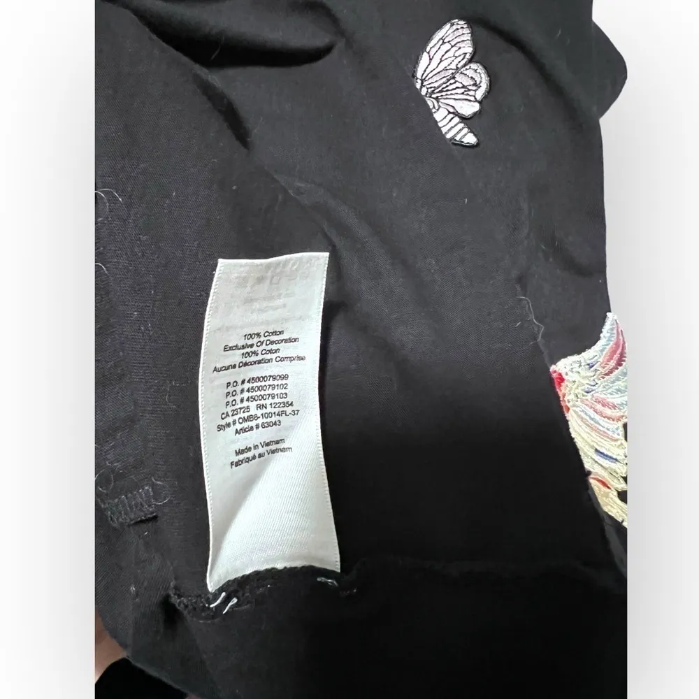 Aritzia Little Moon black Ageratum embroidered patches T-shirt size S cotton - Image 5