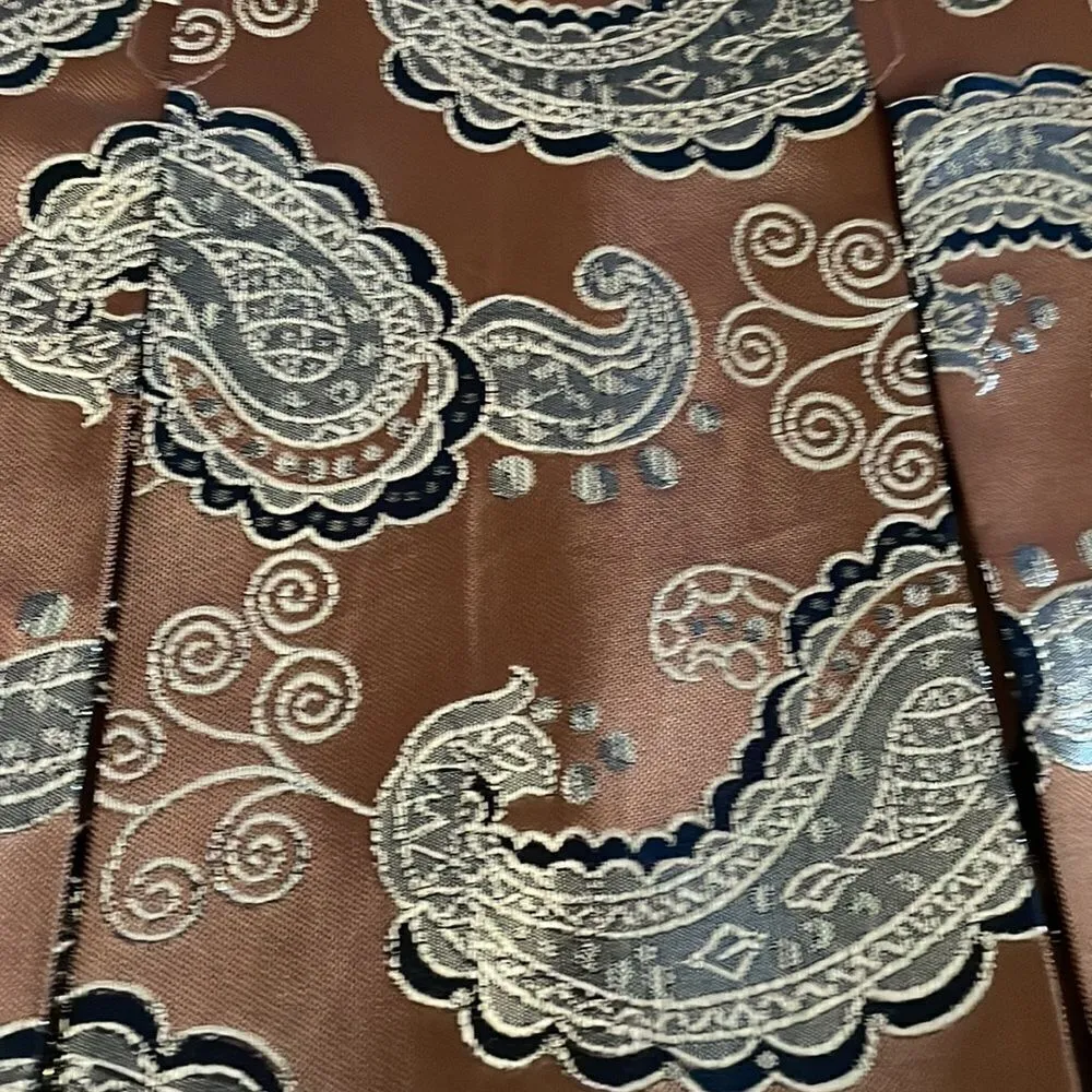 Club Monaco Women’s Metallic Paisley Pleated Skirt - Image 2