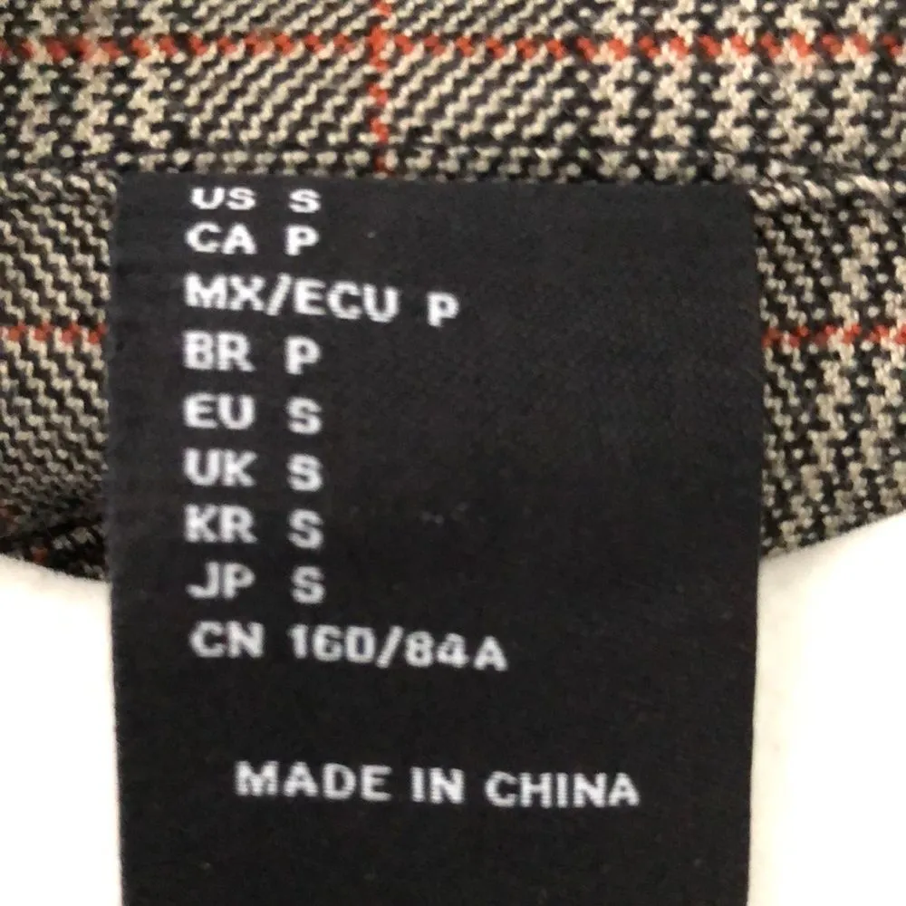 Disney X Forever 21 Size S Micky Mouse Plaid Crop Long Sleeve Button Up Shirt Black - Image 8