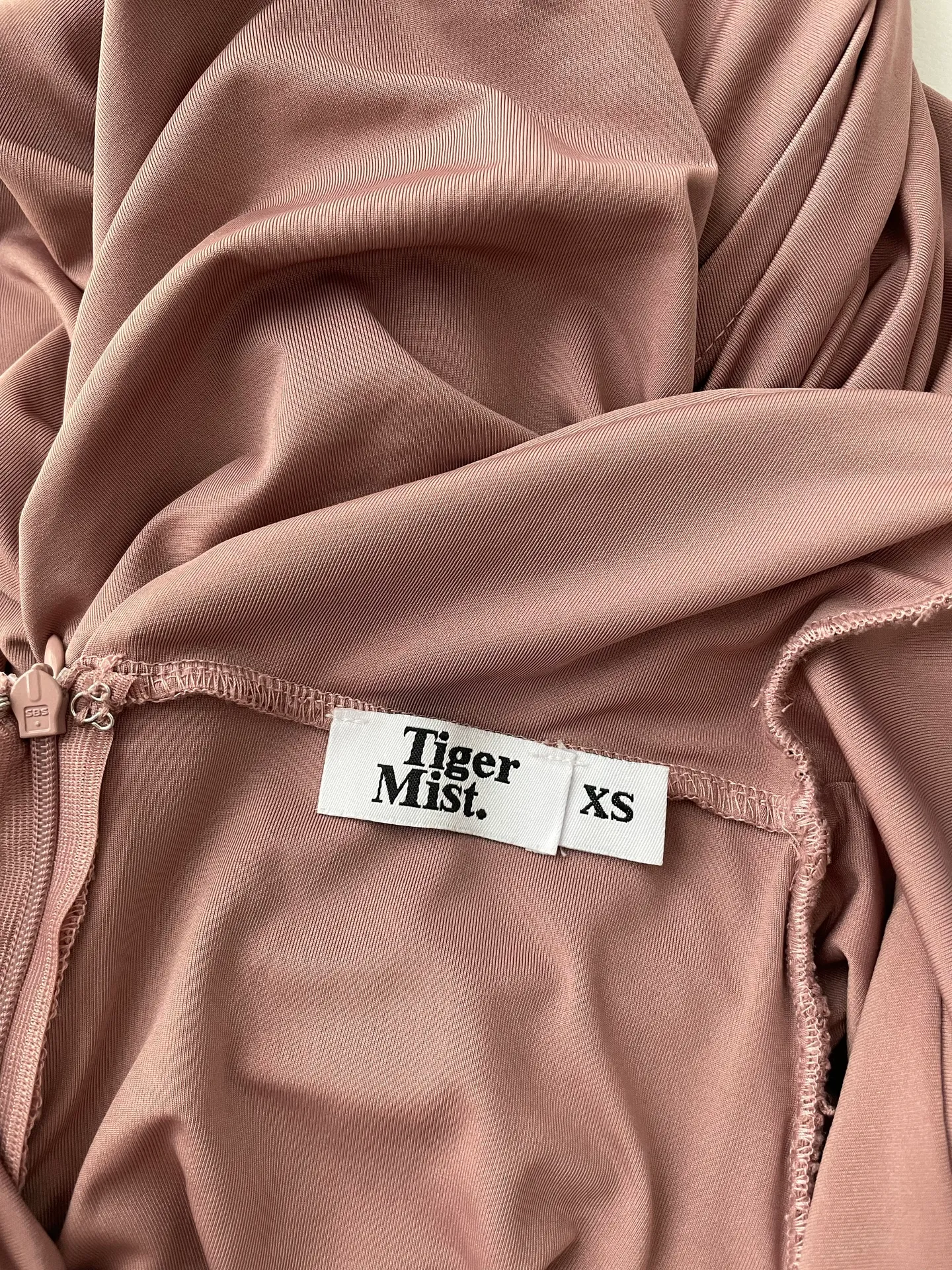 Pink Bodycon Dress - Image 4