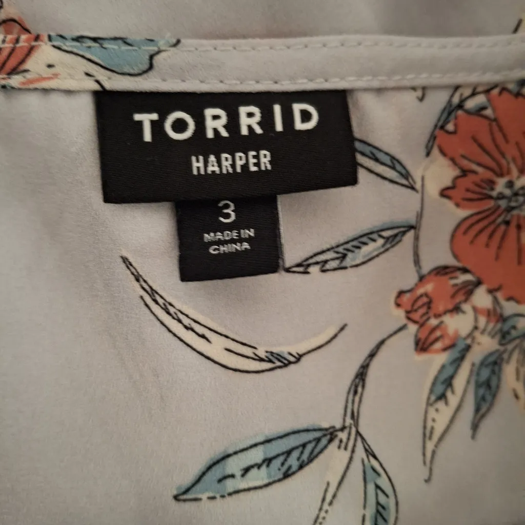 Torrid Sz 3 Floral Button-Down Blouse - Image 10