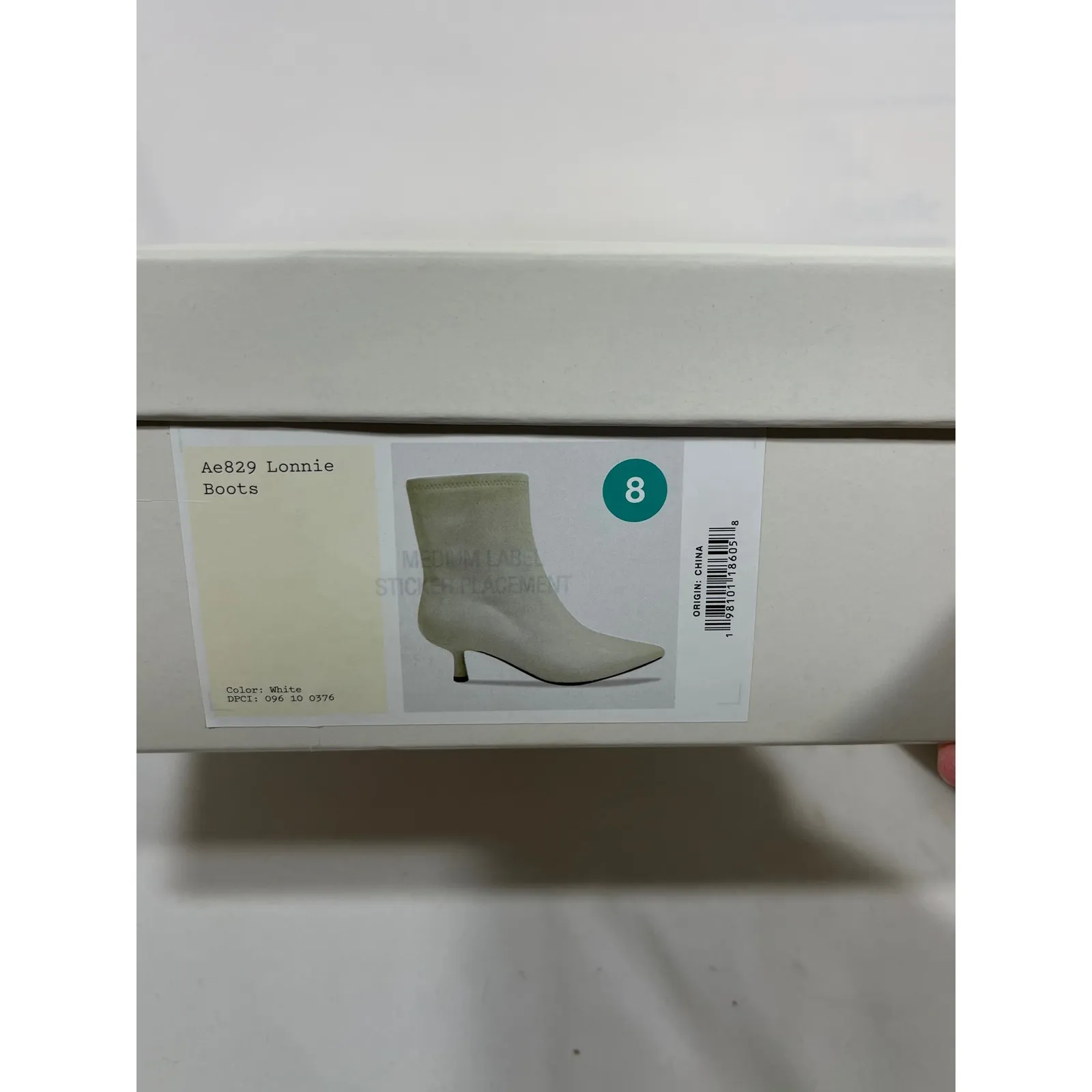 A New Day Womens Ivory Ankle Boots Lonnie Pointed Toe Kitten Heel Classic Sz 8 - Image 9