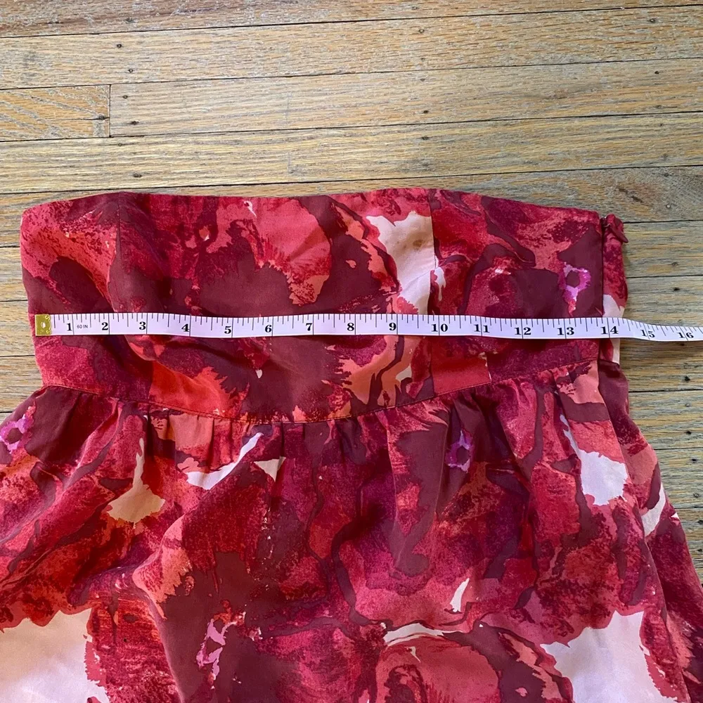 Banana Republic Women’s Red Abstract Floral Strapless Top Size 6P - Image 11