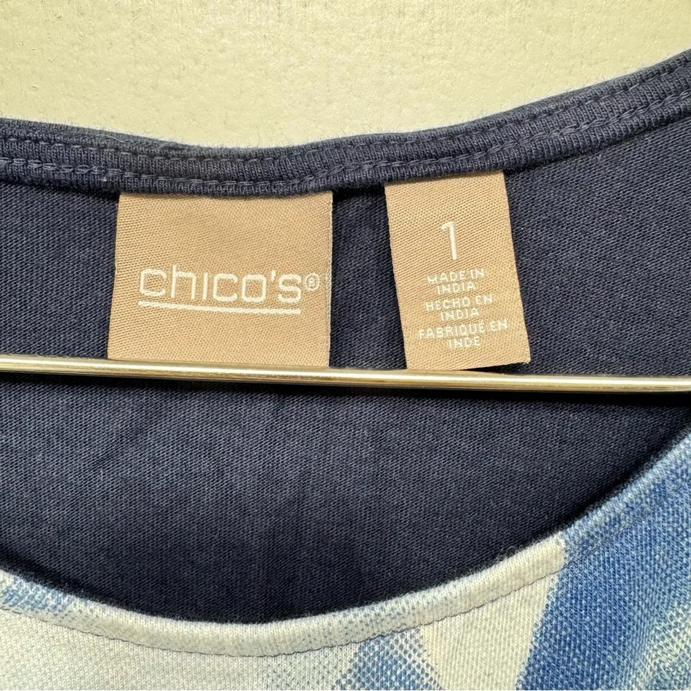 Chico’s Blue Mixed Dot Print Floral Front Short  Dolman Sleeve Tee Size 1/Medium - Image 9