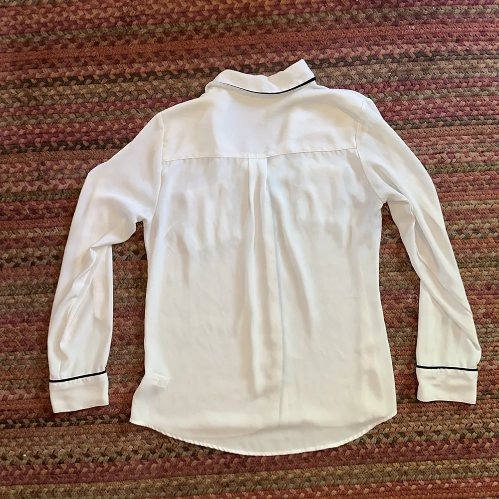 EXPRESS WHITE PORTOFINO BUTTON UP LONG SLEEVE BLACK TRIM - Image 6