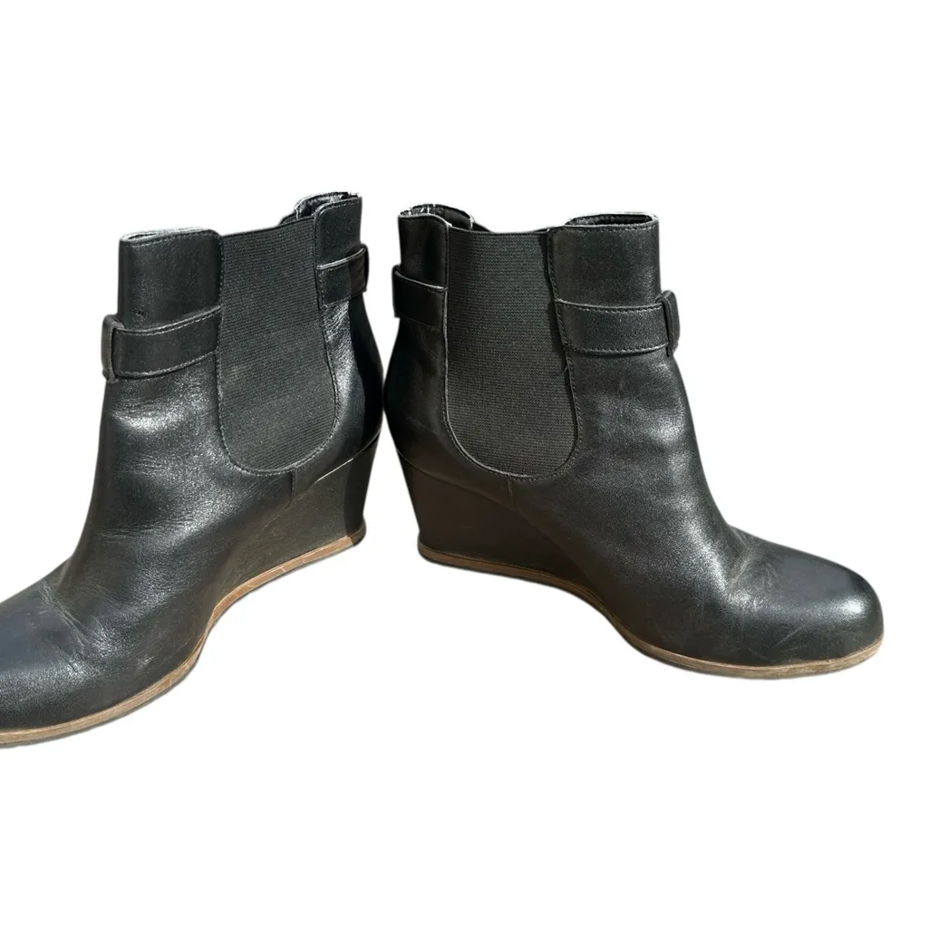Black Leather Ankle Boots size 6.5 womans - Image 6