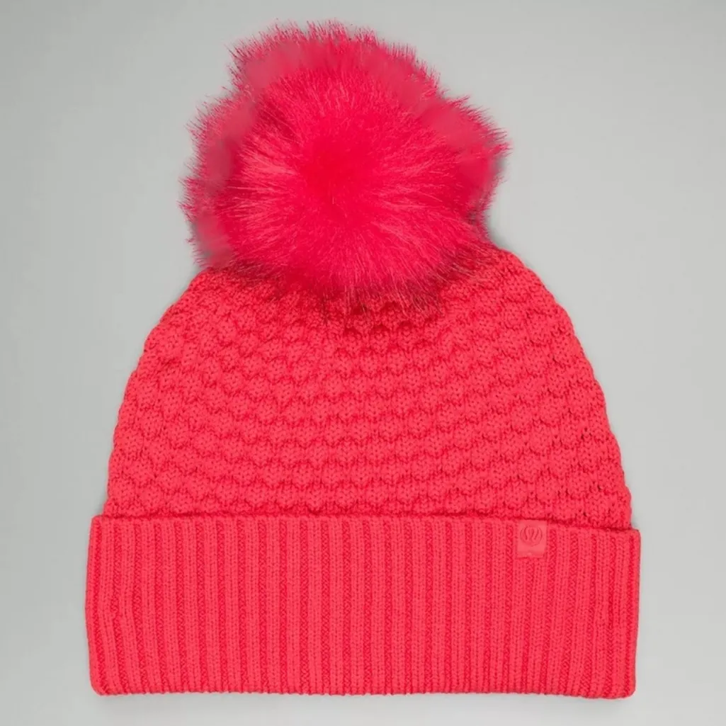 Lululemon LIMITED EDITION Knit Pom Beanie Hat - Image 4