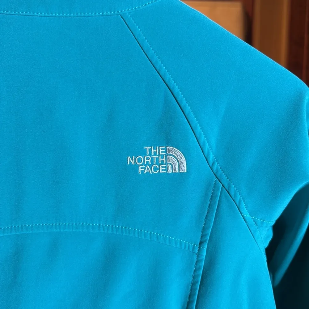 The North Face  Turquoise Windwall Jacket Size XS - Image 12