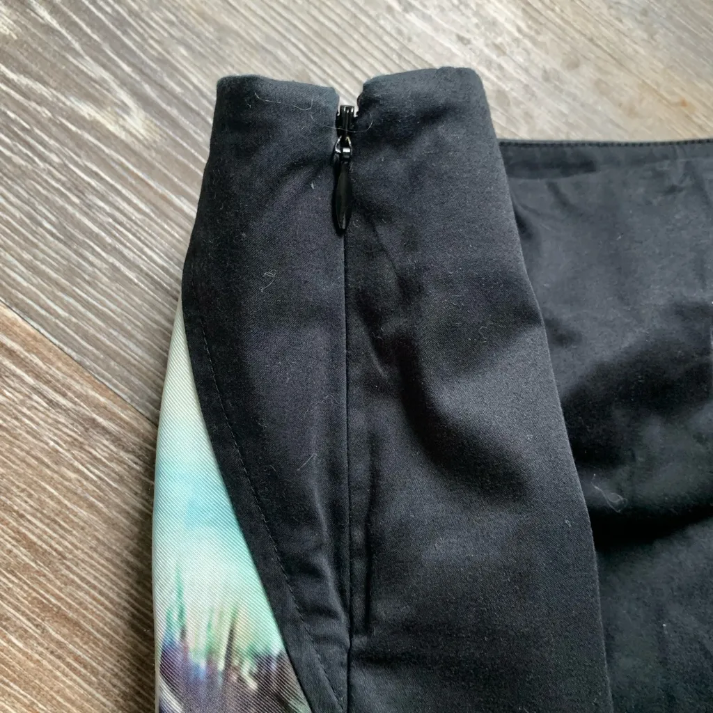 Ted Baker London Sew in Love Jasiri Palm Tropical Shorts 2 - Image 9