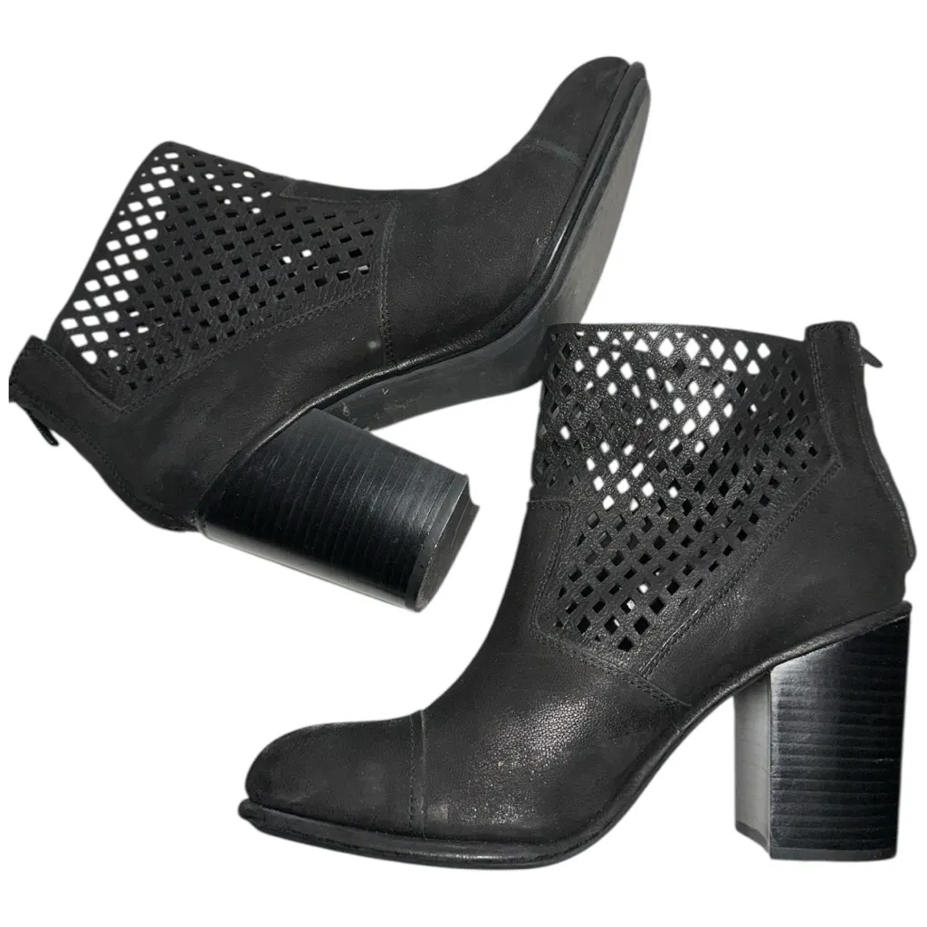 Calvin Klein Jeans Women’s Size 10 Black Suede Cutout Perforated Booties - Image 8