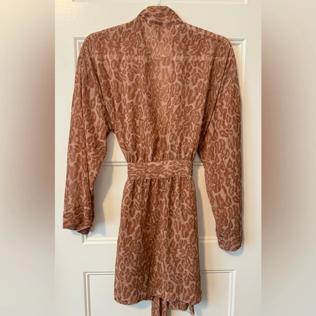 Victoria’s Secret Cheetah Print Women's Robe/Kimono One Size - Image 2