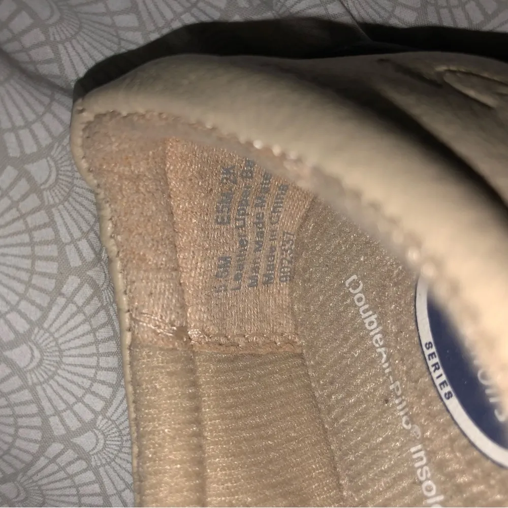 Dr Scholl’s Creamy Beige Cutout Strapp Double Air Pillow Leather Loafers 5.5 - Image 10