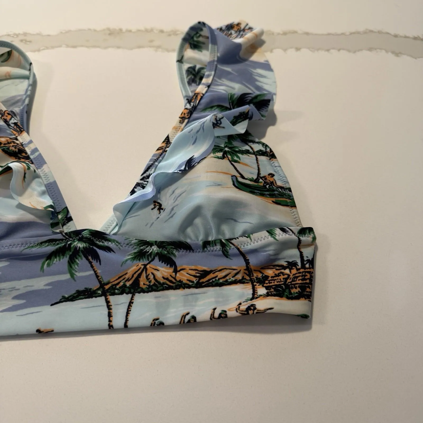 Aerie Bikini Top Sz S Small Island Boats & Surfing Ocean NWT $39 - Image 2