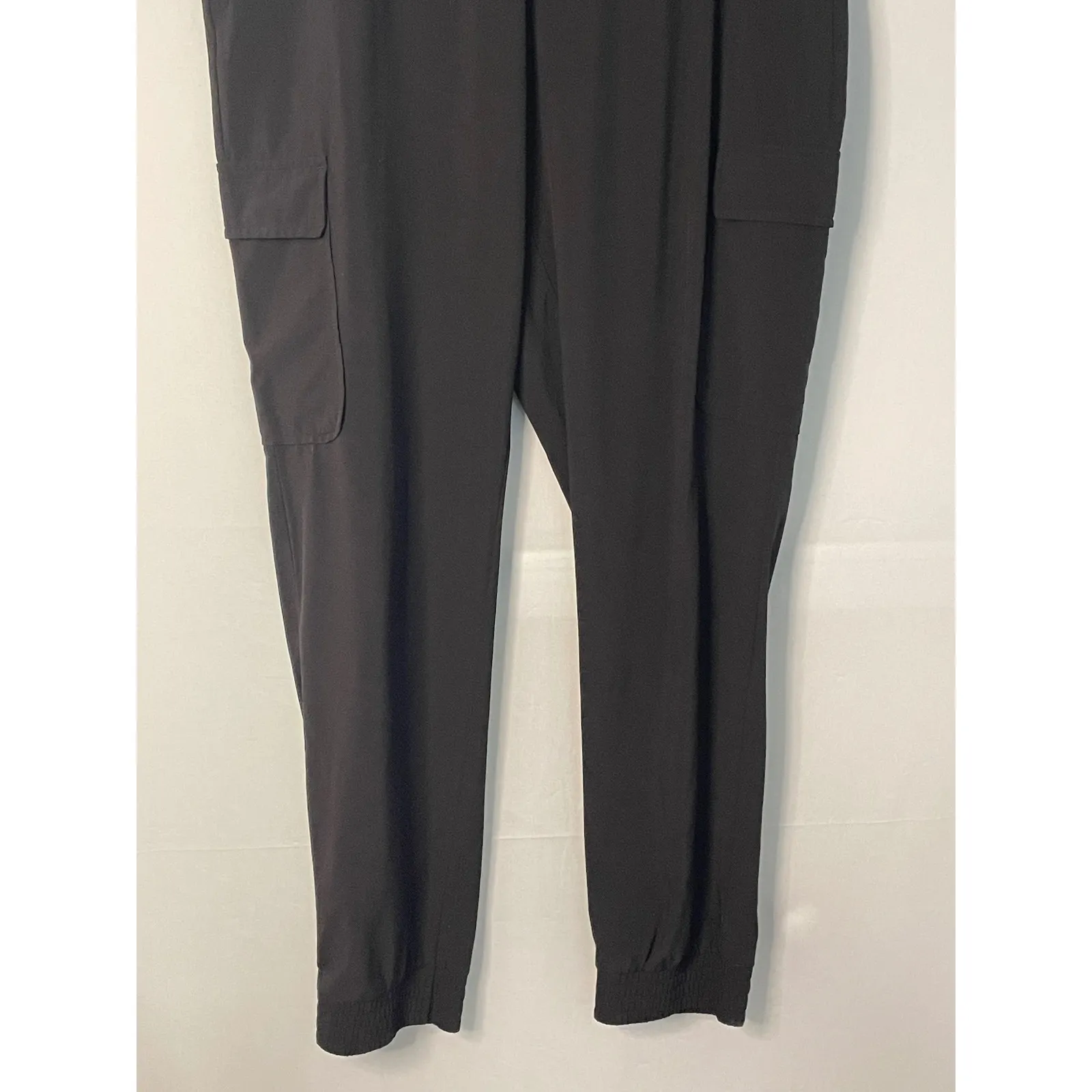 GapFit Black High Rise‎ Cargo Joggers Womens Medium Pull On Athletic Pants - Image 3