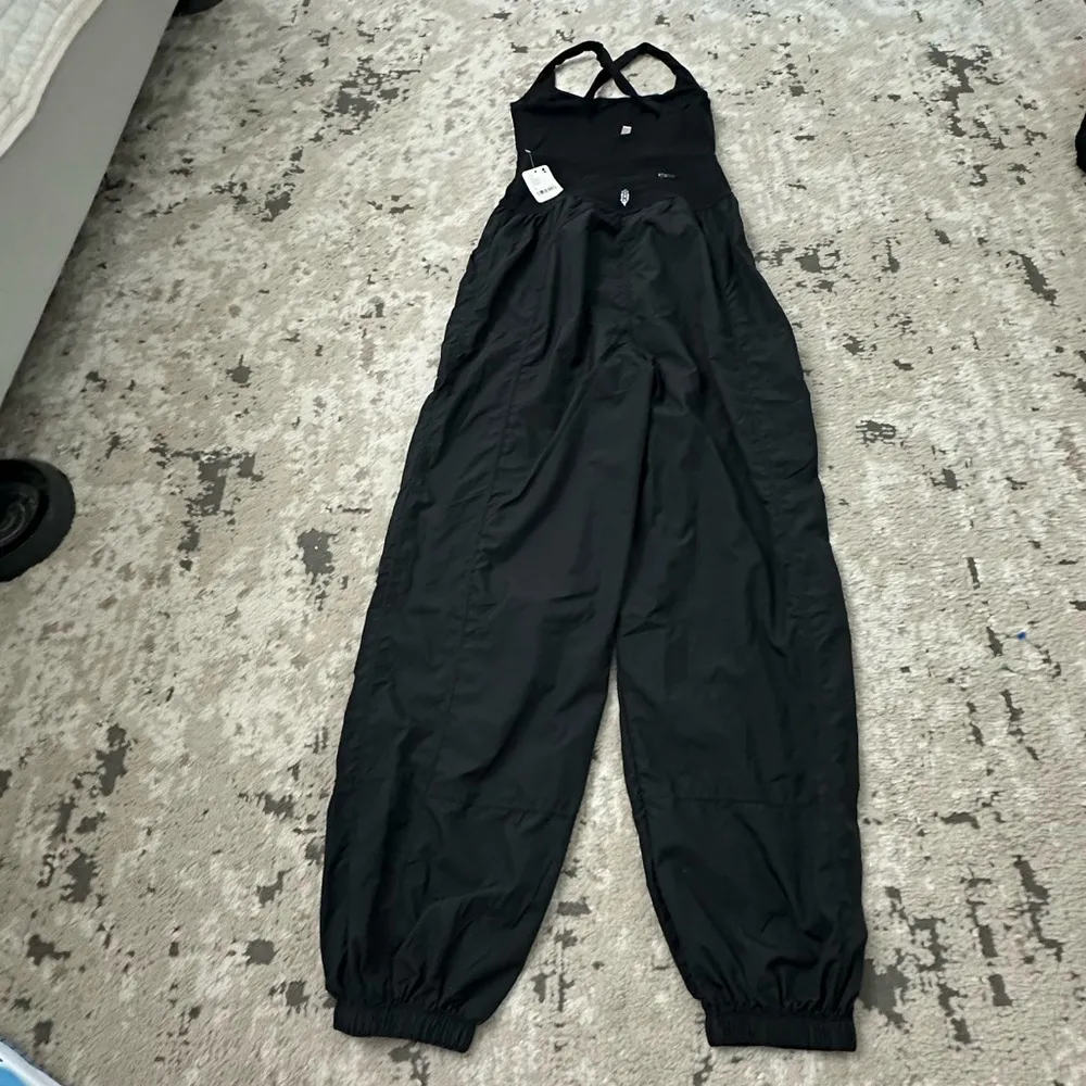 Free People Movement Righteous Runsie Jumpsuit Size XS NWT Black - Image 4