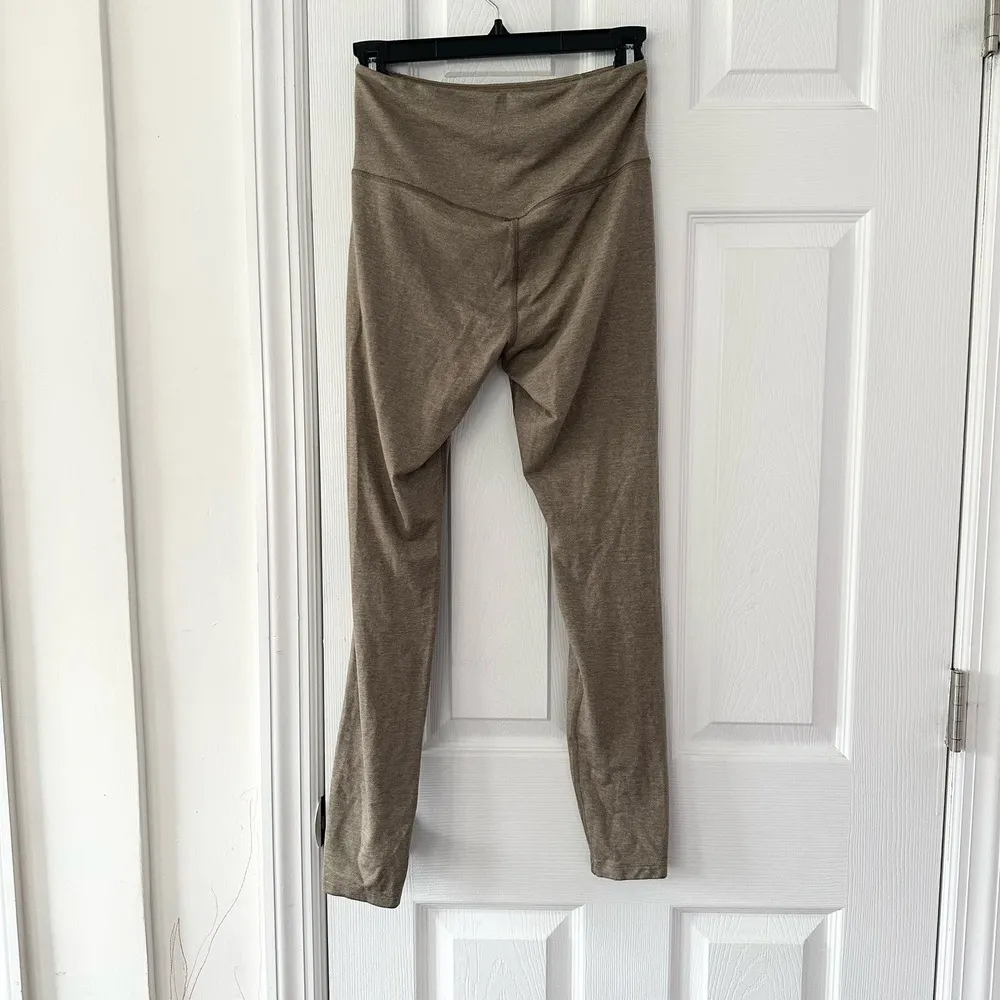 Girlfriend Collective ReSet Oat Leggings Athleisure Loungewear Women Medium - Image 8