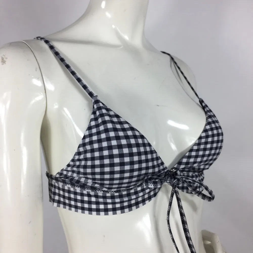 Topshop  Gingham Fromt Clasp Ruffle Bikini top - Image 2