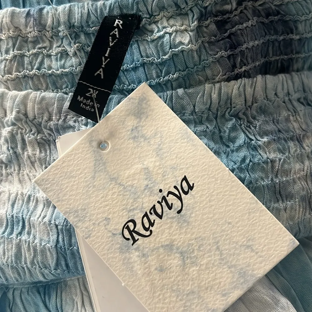 RAVIYA Strapless Tiered Tie - Image 4