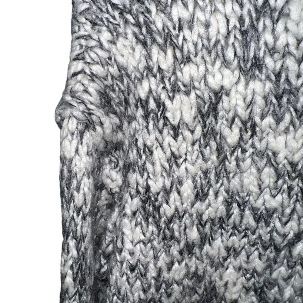 VTG 1980s Skyr Hand Knit Wool Mohair Gray White Chunky Sweater L Size L - Image 9