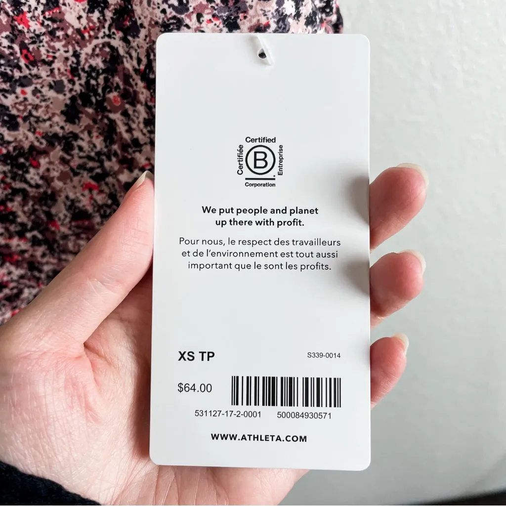 NWT Athleta Conscious Crop Built In Bra Sleeveless Tank Size XS in Paint - Image 13