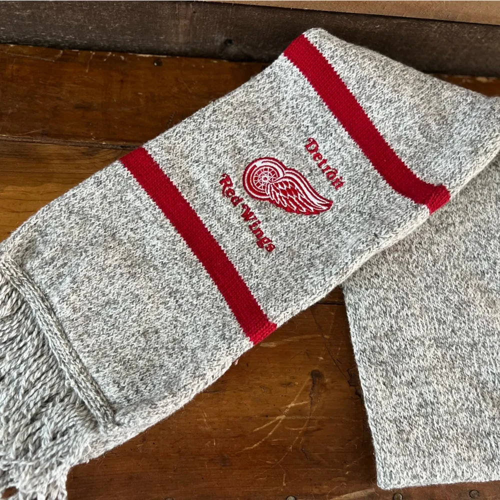 Vintage Detroit Red Wings NHL Hockey Embroidered Knit Scarf - Image 2