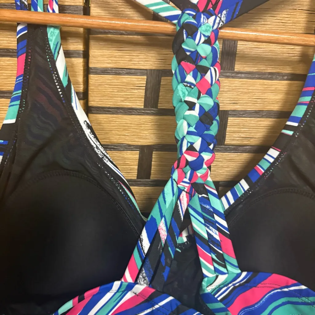 Swimsuits For All Swimsuit Top Size‎ 20 Size undefined - Image 5