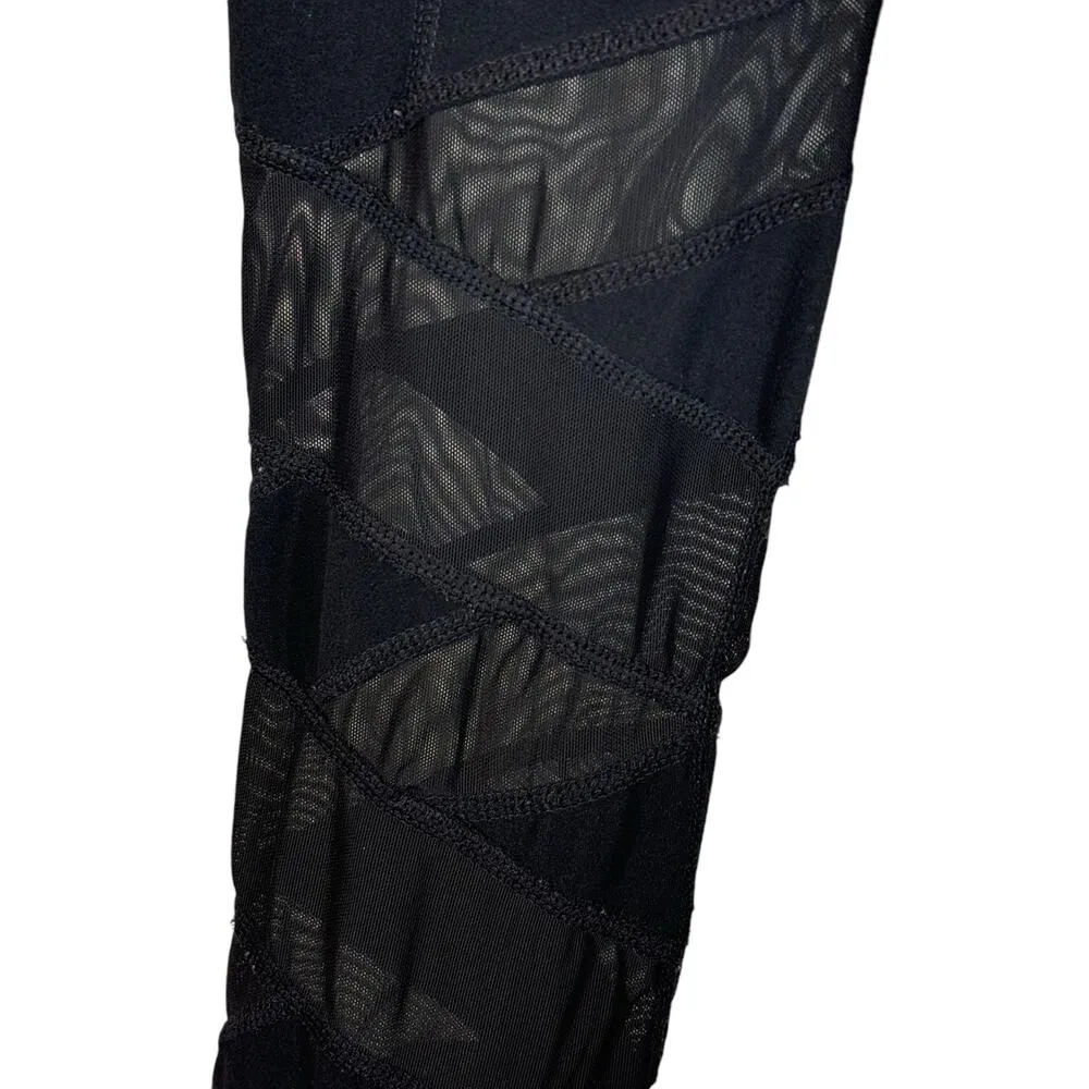 Athleta X-Small Capri Leggings Activewear Mesh Accent Elastic Waist Pocket Black - Image 3