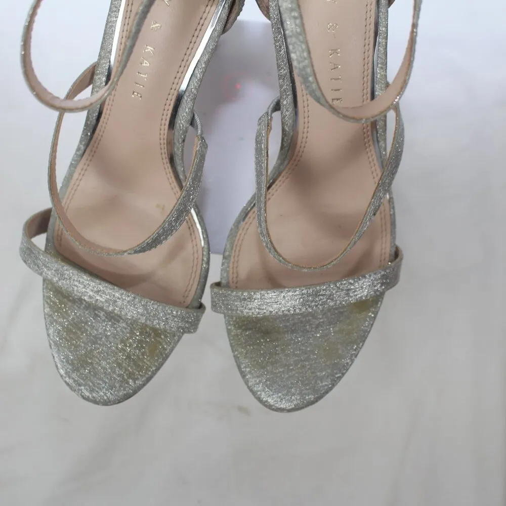 KELLY & KATIE - Image 3