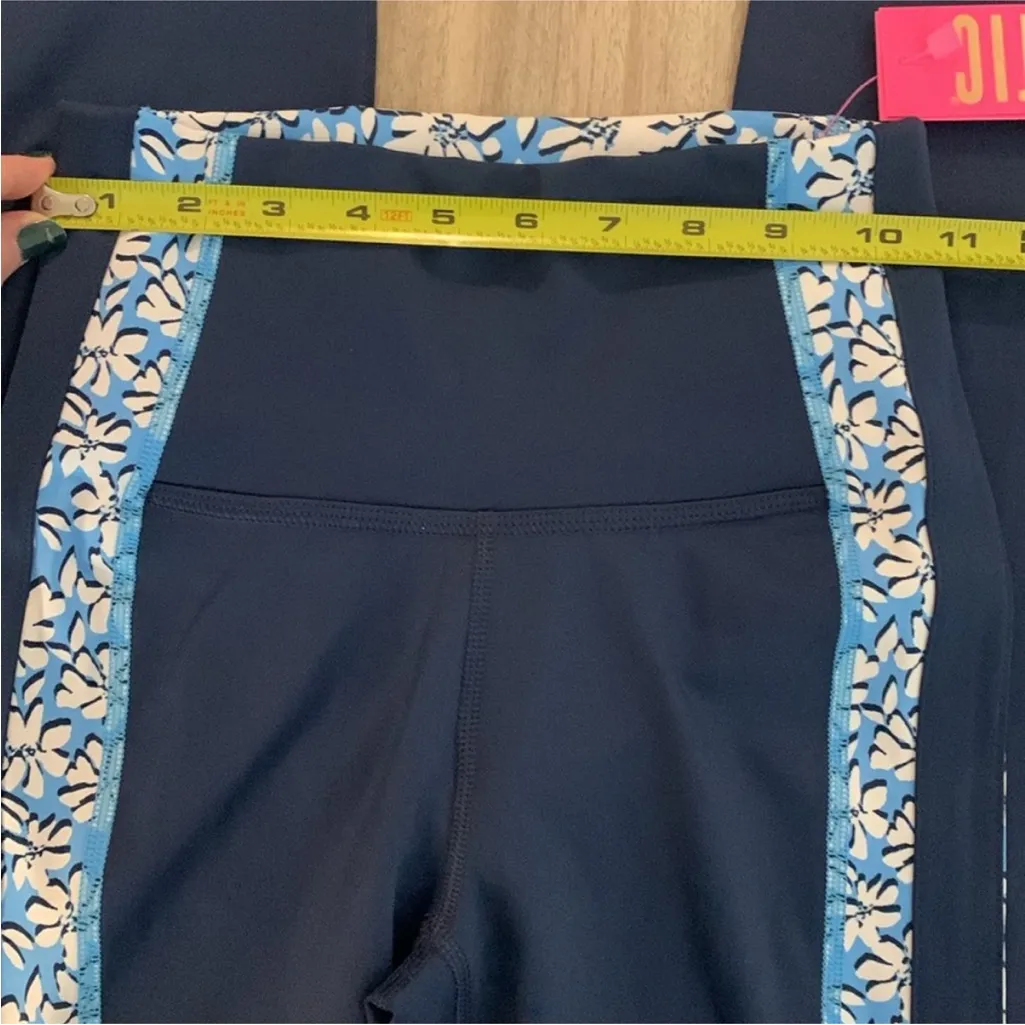 NWT Lilly Pulitzer Carpe Vita Flare Leggings Size XS Women's Navy Blue - Image 6