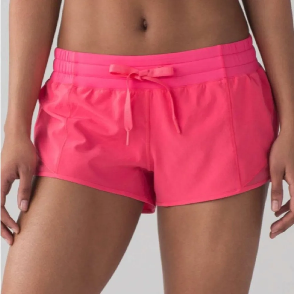 Lululemon Hotty Hot Shorts Lip Gloss Size 4 - Image 14