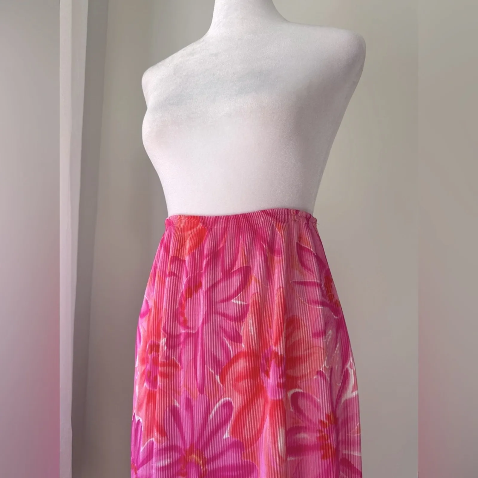 Vintage Y2K Kristin Nicole Pink & Orange Floral Print High Low Stretchy Skirt - Image 3