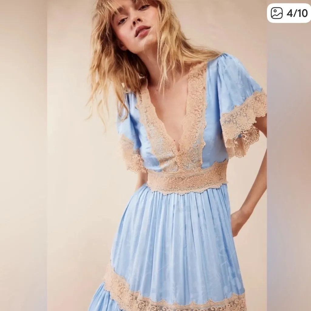 Spell Blue and Beige Lace Maxi Dres NWT Size M - Image 4