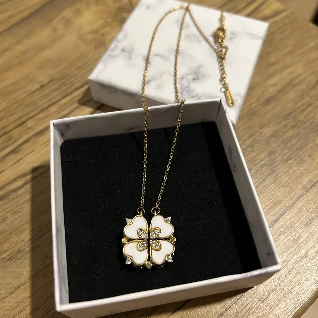 Magnetic Gold and White Clover Pendant Necklace - Image 3