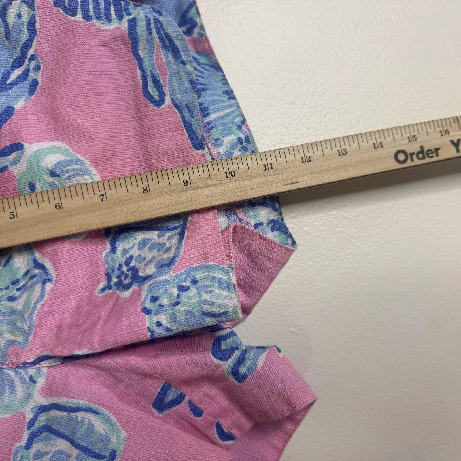 Lilly Pulitzer Shorts Womens 2 Pink Blue Seashell Print Seersucker Summer Beach - Image 5