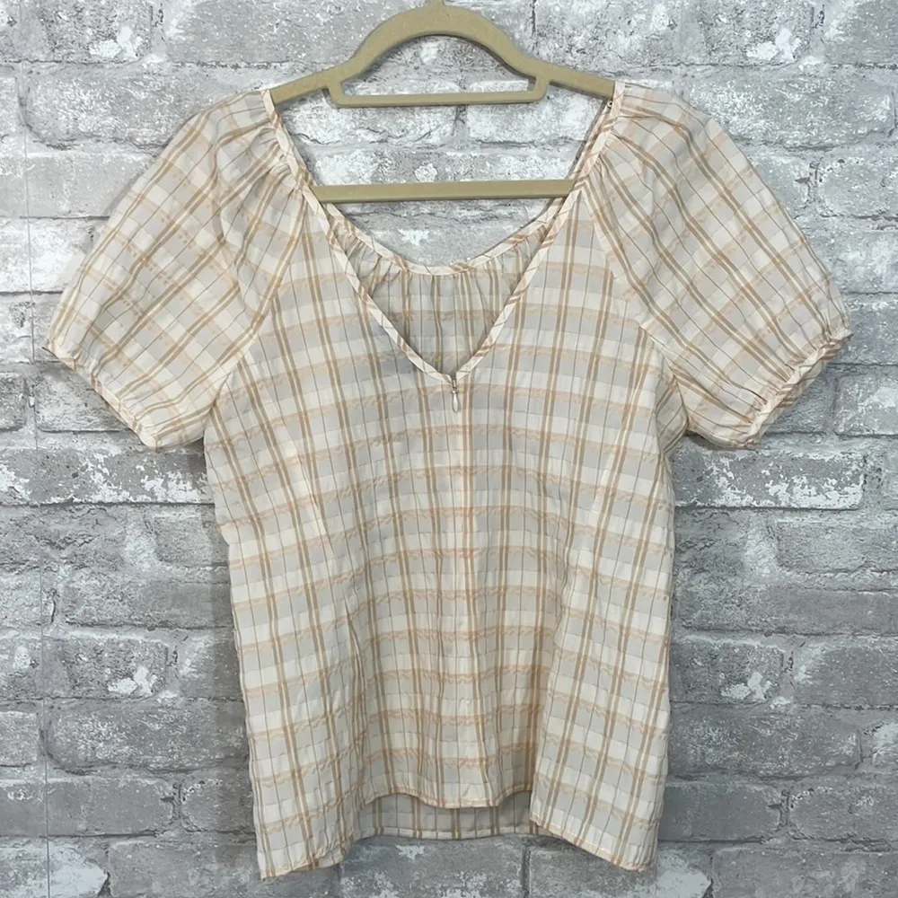 J.Crew V-back puff-sleeve top in textured plaid - Image 6