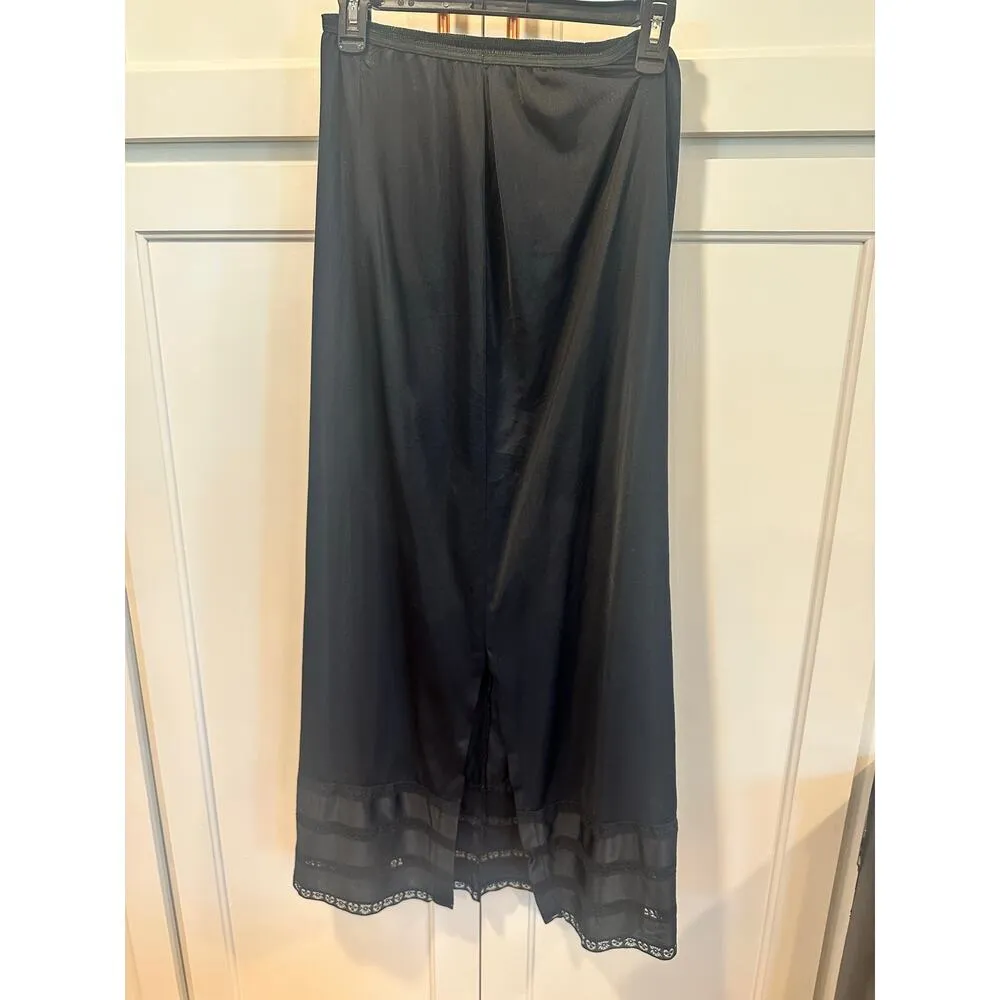 Vintage Gossard Artemis Black nylon lace slip made in USA medium - Image 6