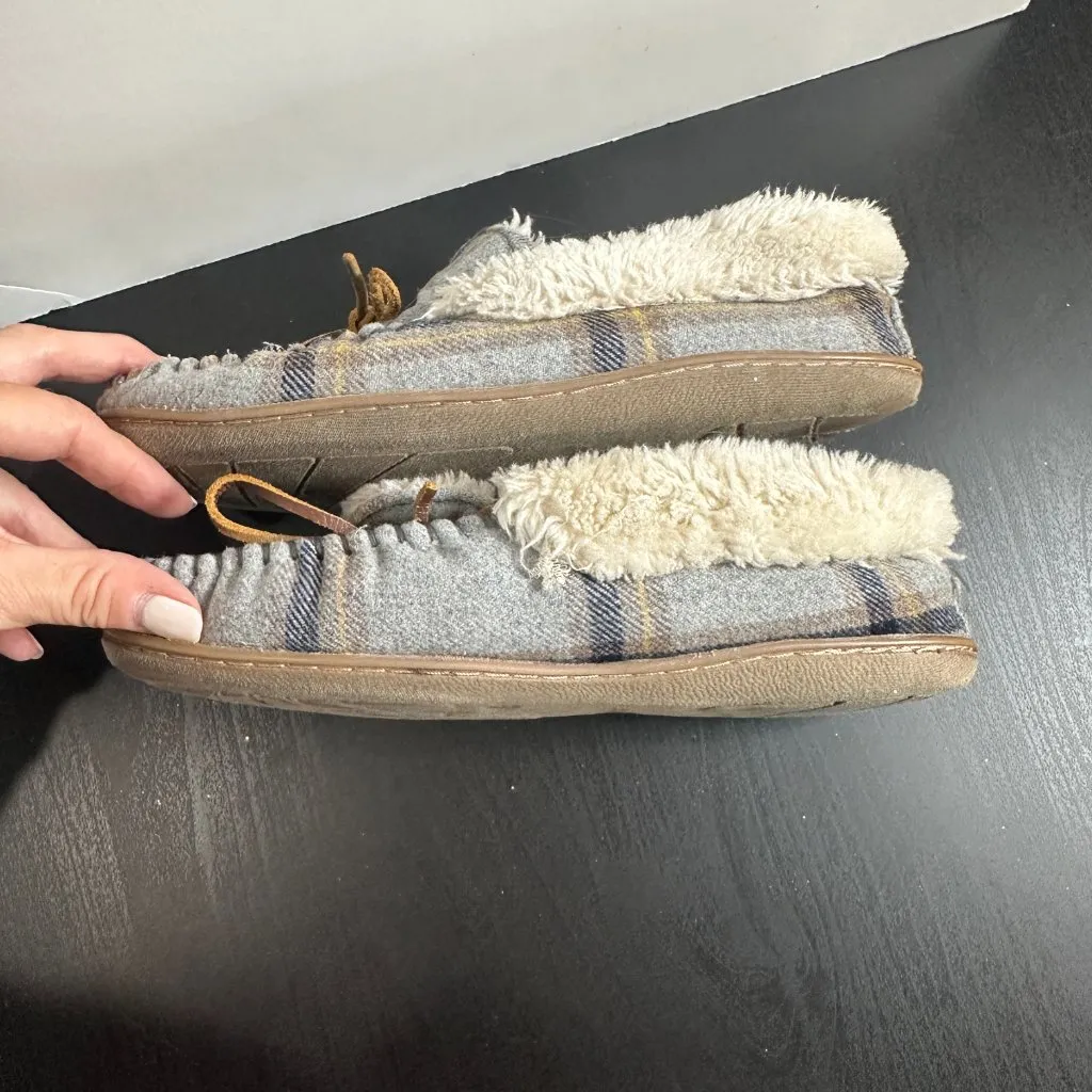 MINNETONKA Grey Plaid Sherpa Lined Slippers Size 8 - Image 7