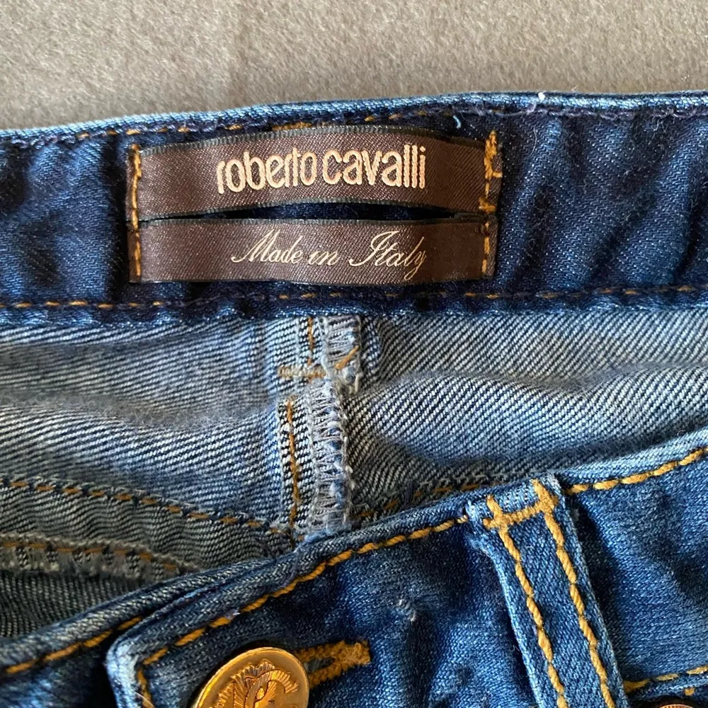 roberto cavalli jeans 26x29 Blue Embellished Low Rise Straight Dark Wash Tag 40 - Image 10