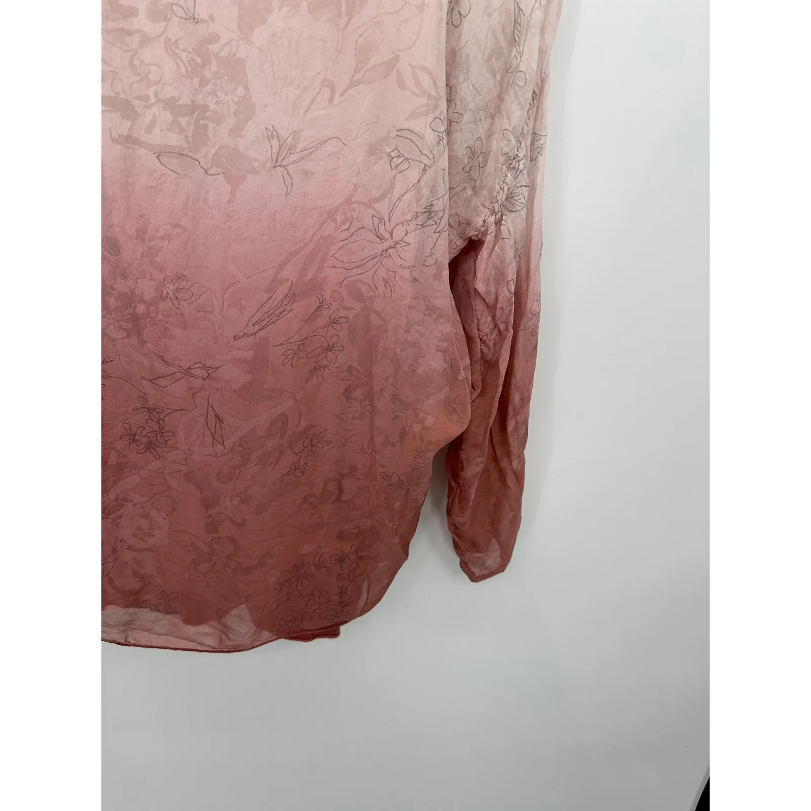 Gusy Top Women Sz S Pink Ombre Sheer with Tank Silk Shirt Made in Italy Roll Tab - Image 3