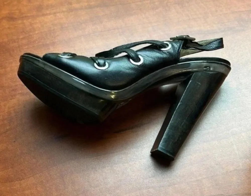 Michael Kors   Ladies shoe 8.5 M - Image 5