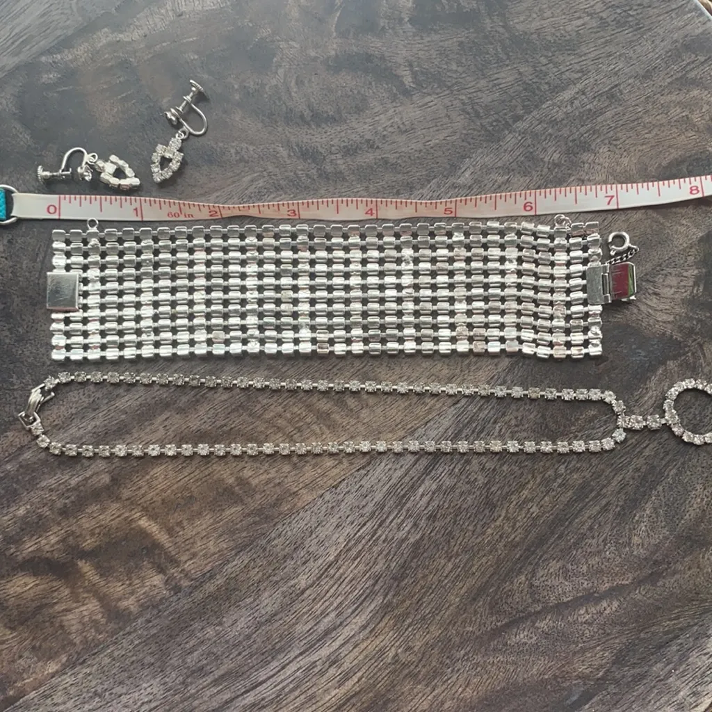 1960’s RHINESTONE cuff Bracelet NECKLACE screw back Earrings set stunning - Image 7