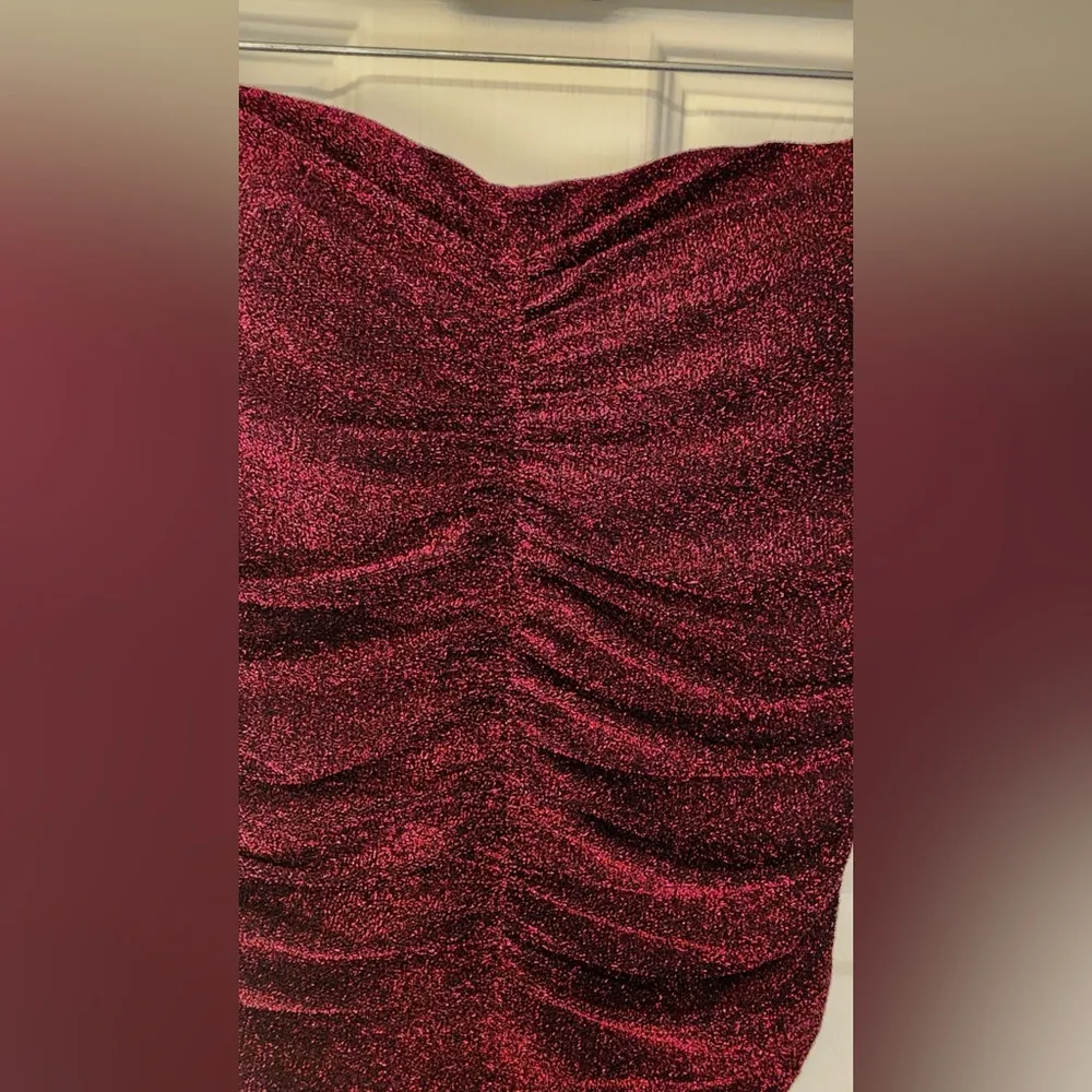 PQ Swim Garnet Ruched One Piece Women’s Strapless Burgundy Swimsuit Size Small Red - Image 10