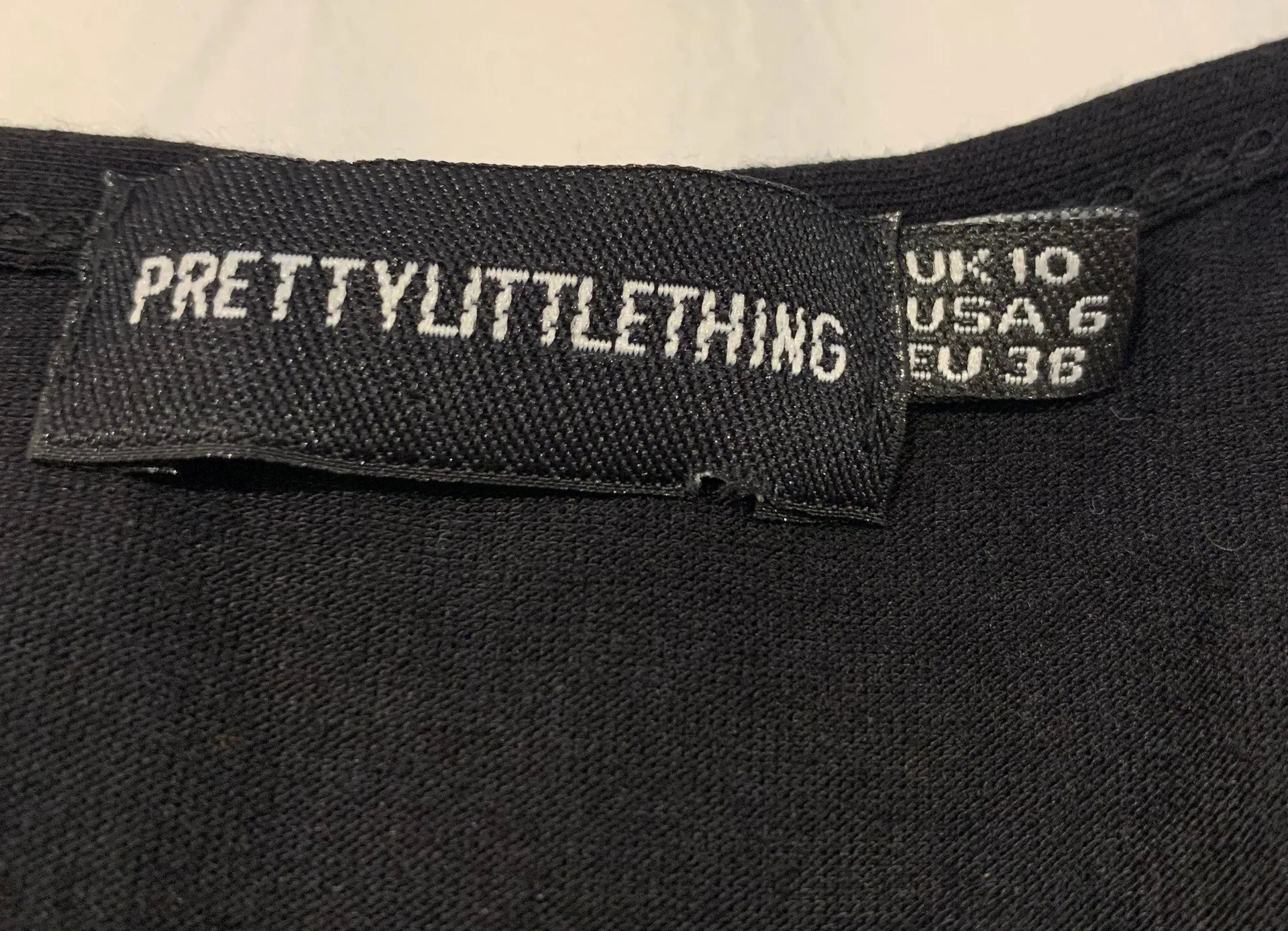 Pretty Little Thing Floral Bodysuit - Image 4