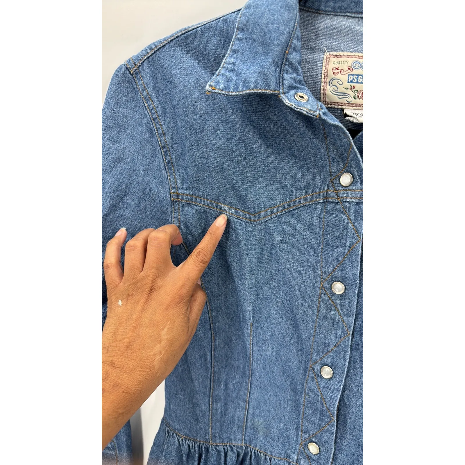 Vintage 90s GITANO Western pearl snap denim midi dress pockets size M NFR Blue Size M - Image 6