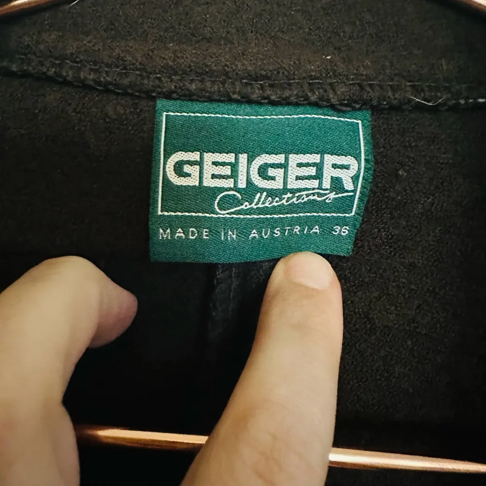 Geiger Collections Dark Brown Pure Wool Button Up Jacket Collared Blazer Size 36 - Image 9