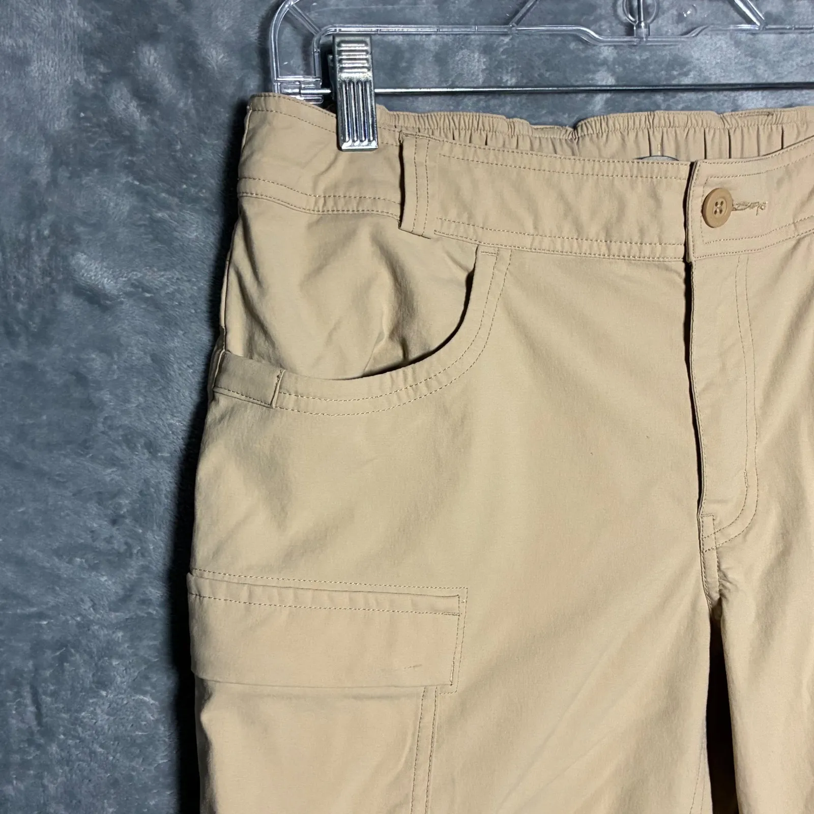 REI Co-op Women's Convertible Cargo Pants Khaki Zip-Off Legs 12 Petite - Image 5